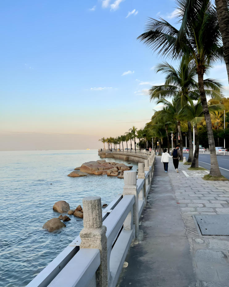 Zhuhai Lovers Road Coastal View