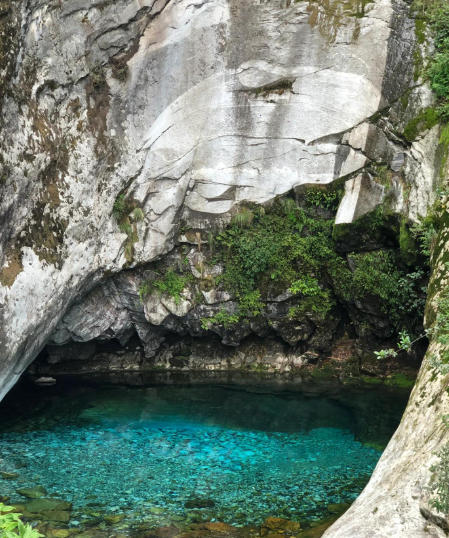 Waterfall and clear stream at Qingbi Stream, Cangshan Mountain