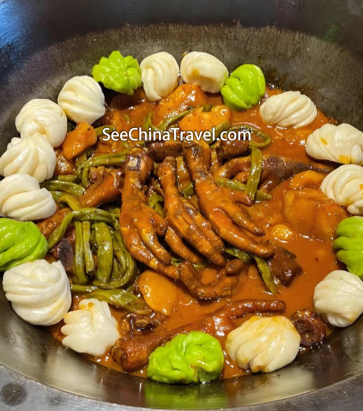 Northeast Chinese iron pot stew Heilongjiang food