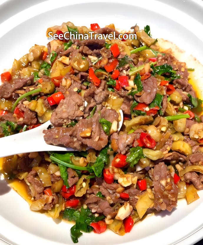 Spicy stir-fried beef slices Zhangjiajie local food