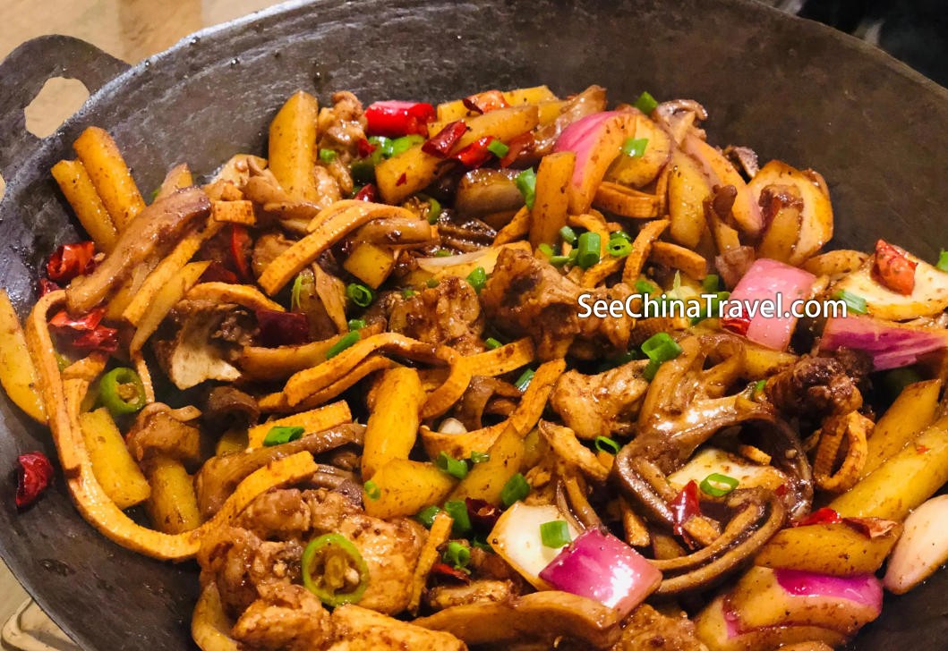 Authentic Tujia Three-Pot Stew Zhangjiajie