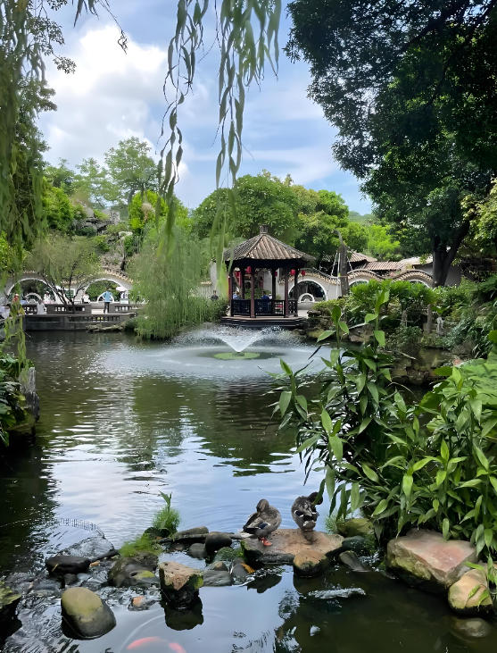 Qinghui Garden Shunde traditional Lingnan architecture